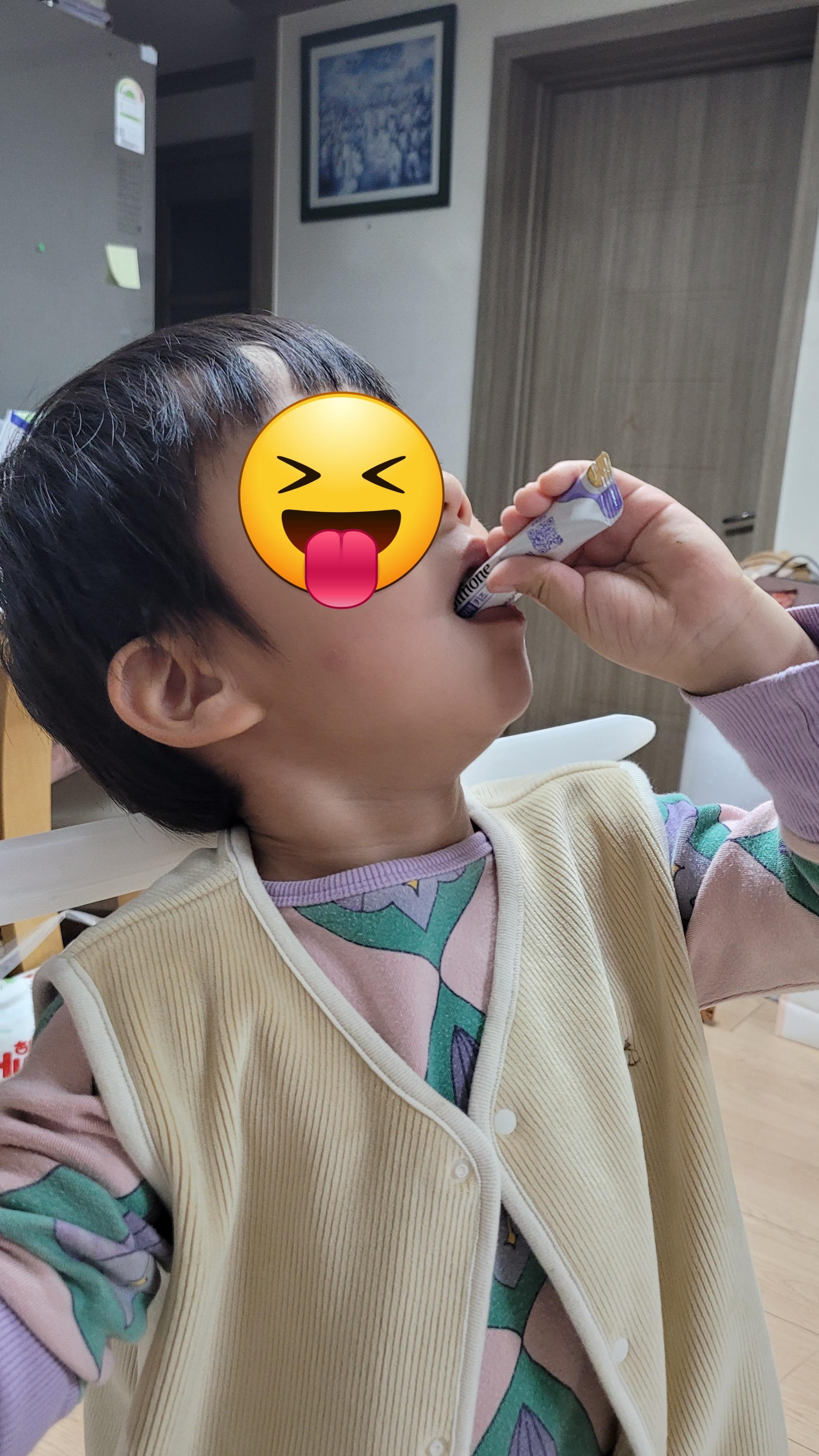 블루베리맛이라 더 잘먹는것 같아요